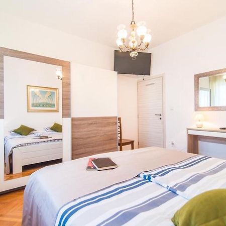 Villa Amalija - Apartment Amy เมดูลิน ภายนอก รูปภาพ