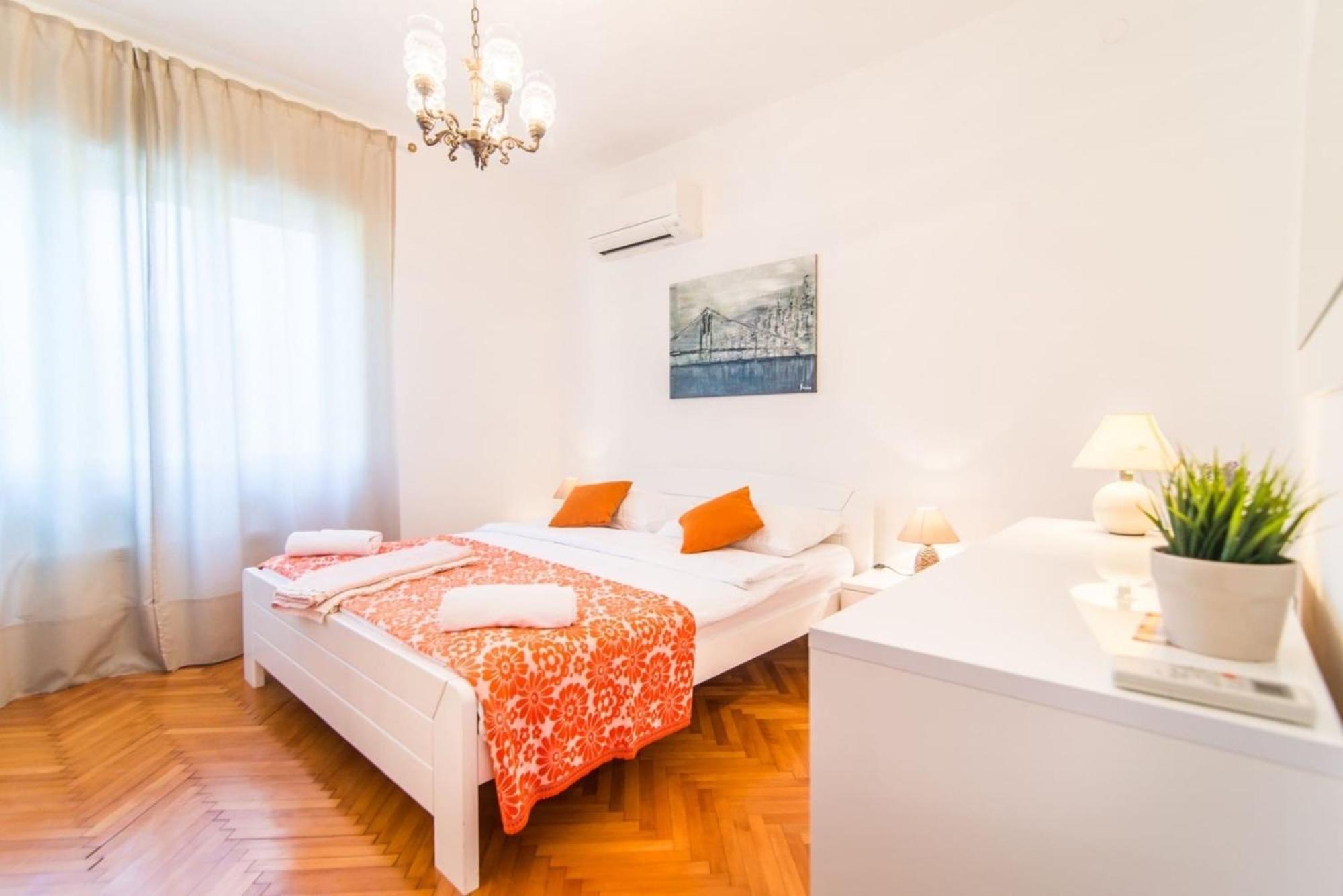 Villa Amalija - Apartment Amy เมดูลิน ภายนอก รูปภาพ